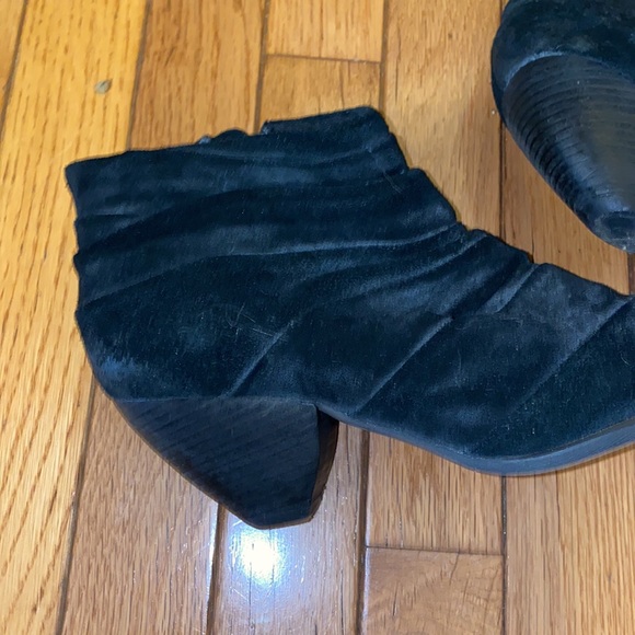 Booties - Picture 6 of 7